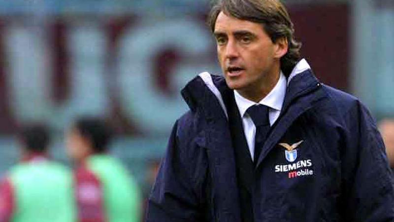 Huấn luyện viên Roberto Mancini ngay đầu sự nghiệp chỉ đạo đã có thành công ấn tượng