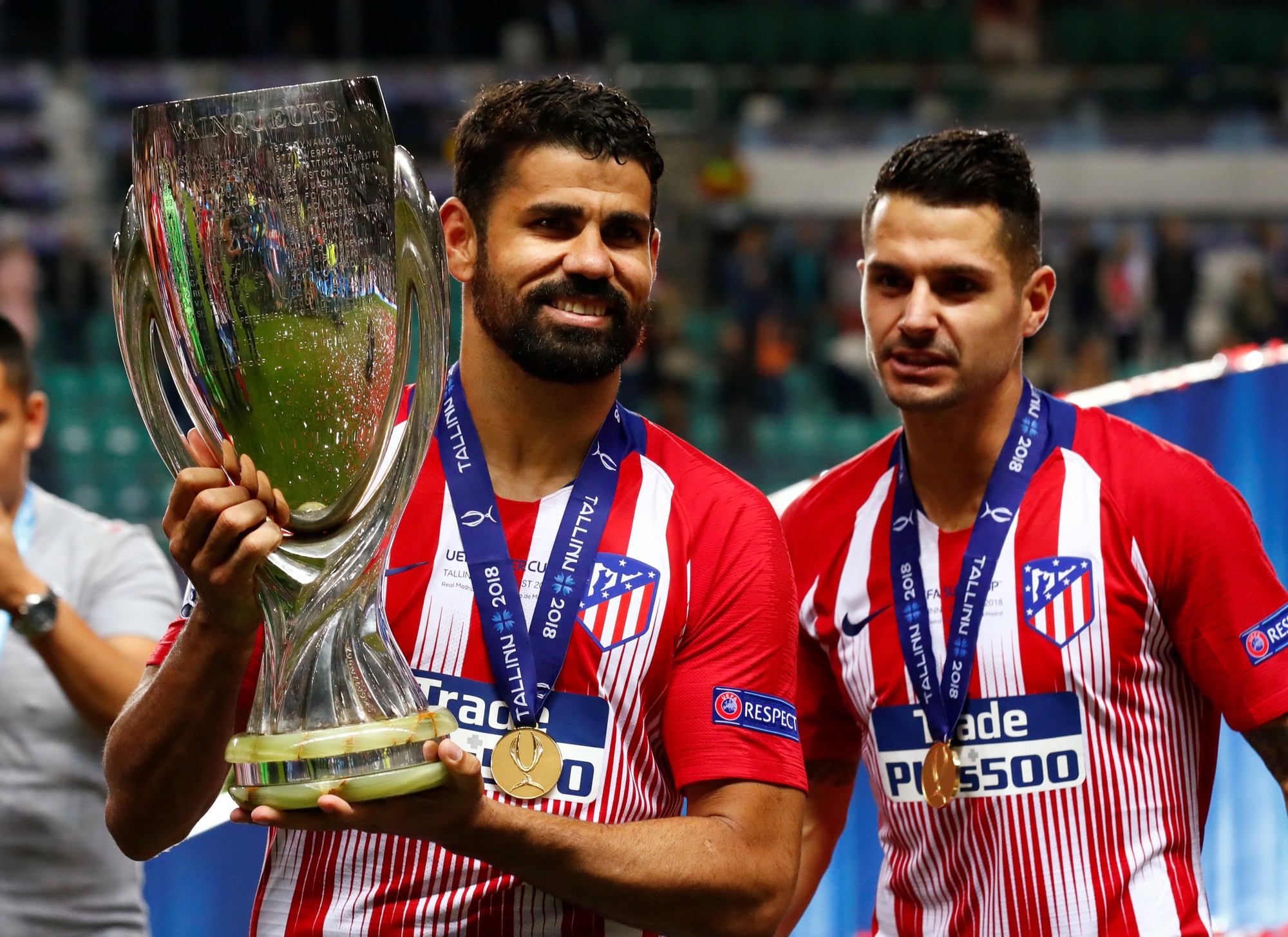 Ý nghĩa của Logo CLB Atletico Madrid - CLB với nhiều thành tích