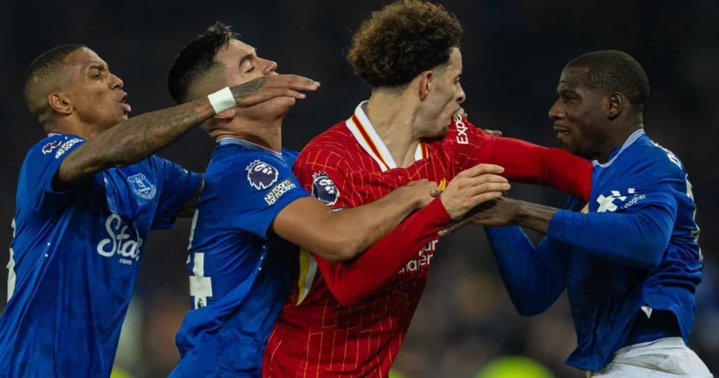 10 Best Premier League Midfielders Currently