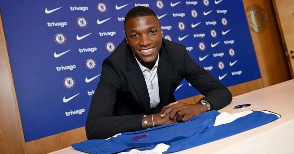 10 Best Premier League Midfielders Currently