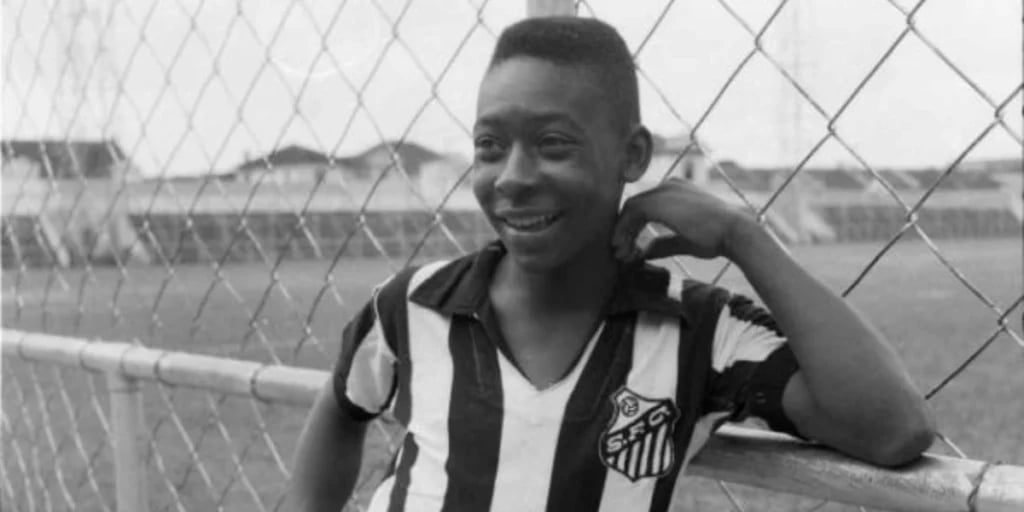 Santos FC: Players, History, Rivalries And Achievements