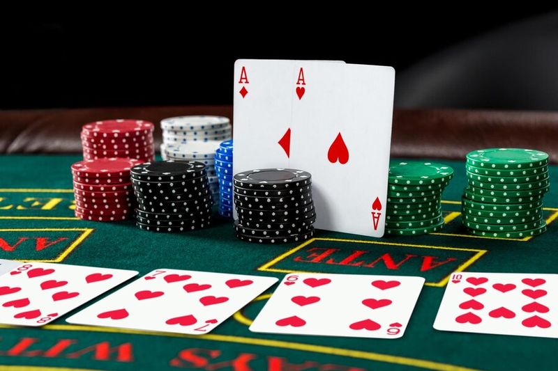 Tổng Hợp Các Loại Poker Thịnh Hành Được Ưa Chuộng Hiện Nay