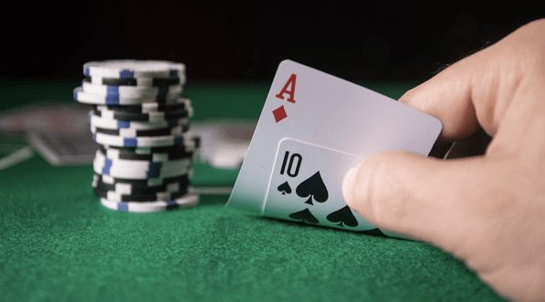 Donk-Bet Là Gì? - Lý Do Vì Sao Không Nên Donk-Bet Ở Flop