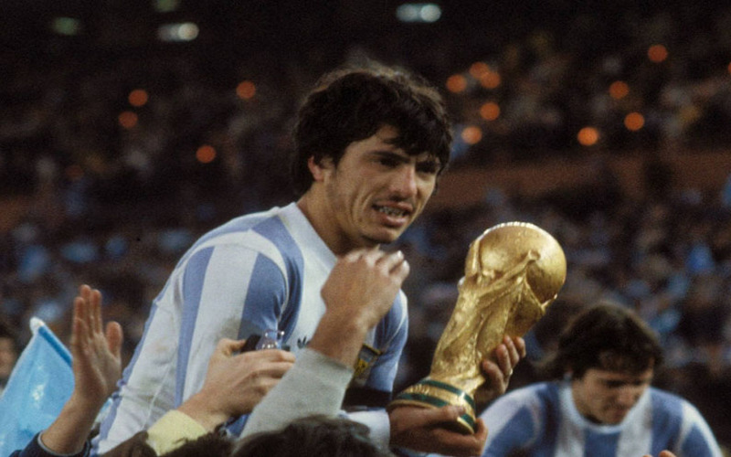 Những hậu vệ nổi tiếng nhất mọi thời đại của Argentina